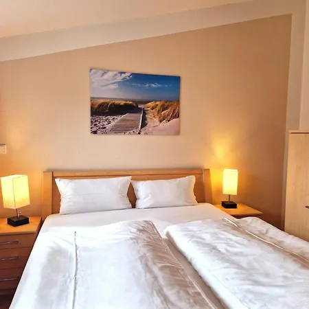 Apartment Grosszuegige Im Seepark Ostseenah Mit Balkon